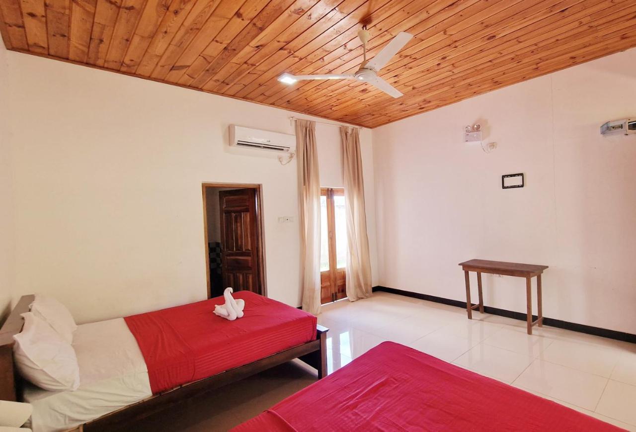 Italian Guest Hotel Trincomalee Kültér fotó