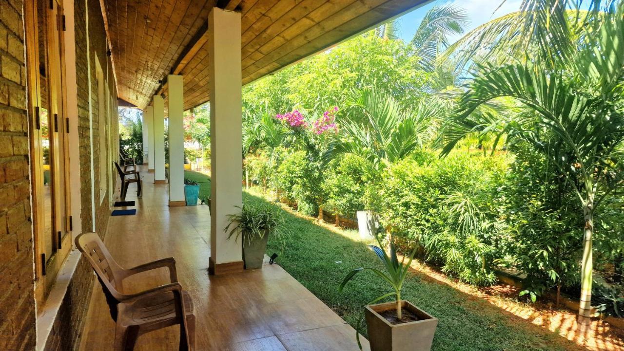 Italian Guest Hotel Trincomalee Kültér fotó