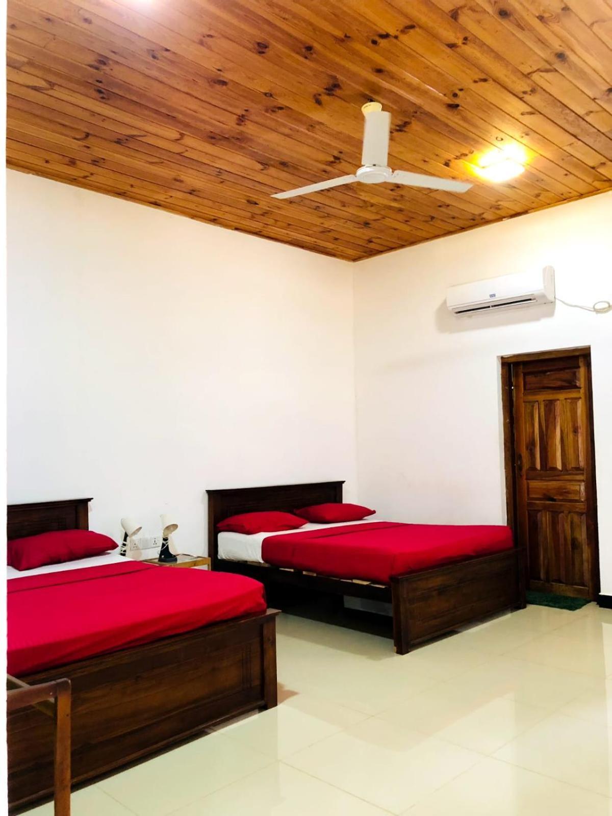 Italian Guest Hotel Trincomalee Kültér fotó